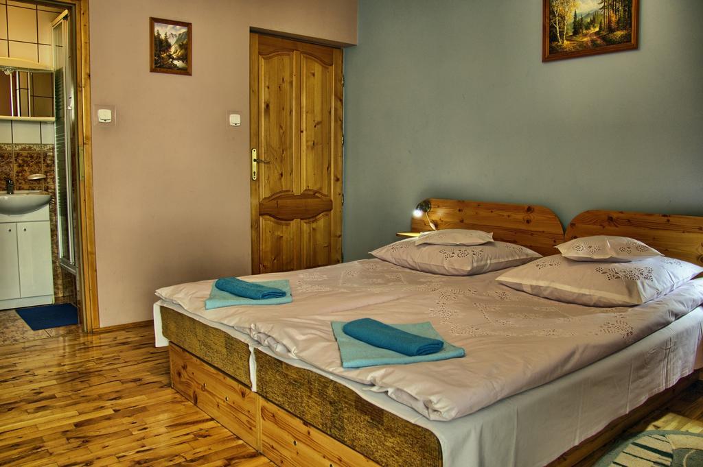 Willa Marta M Bed & Breakfast Zakopane Phòng bức ảnh