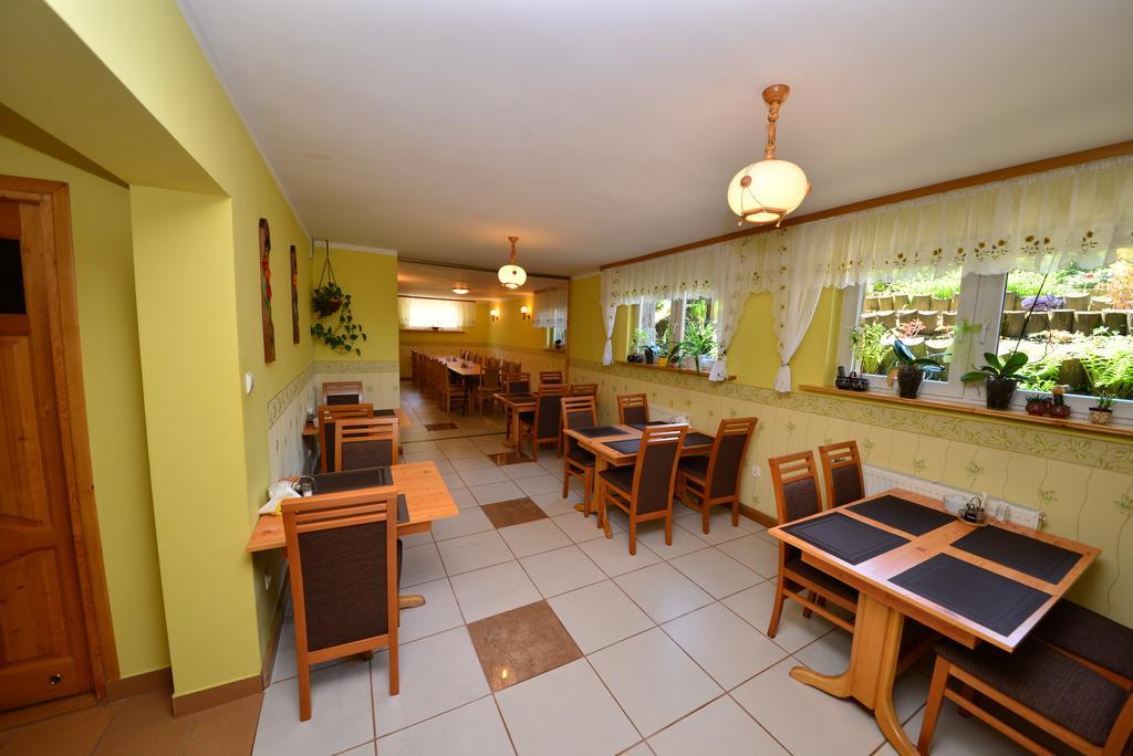 Willa Marta M Bed & Breakfast Zakopane Ngoại thất bức ảnh